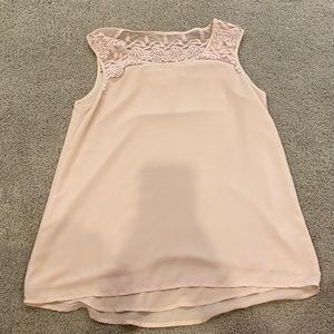 Pale pink sleeveless shell
